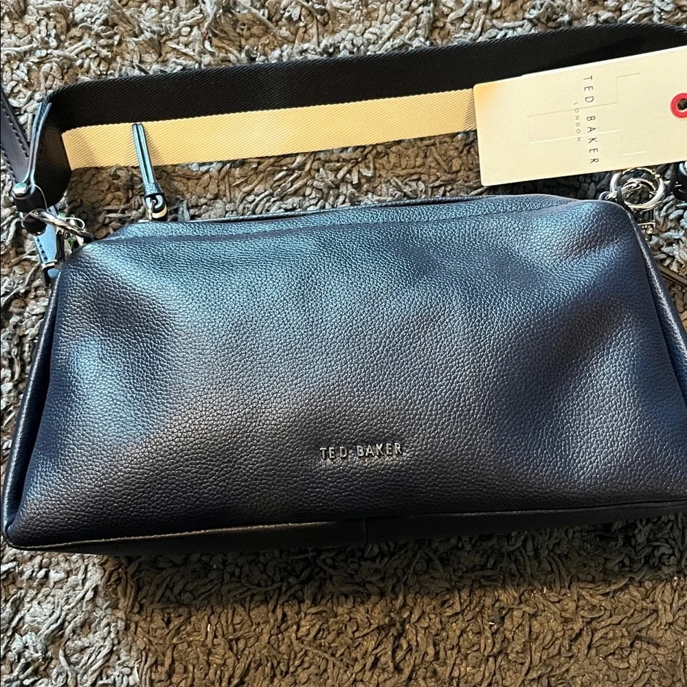 😍Ted Baker Navy Crossbody Bag